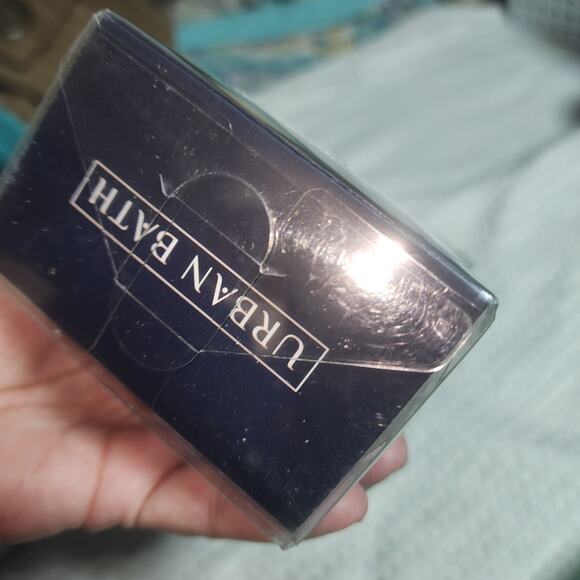 URBAN BATH SILVER TONED SHOWER CURTAIN RINGS - Picture 5 of 6